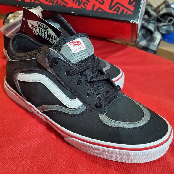 Brand New Vans!! - Picture 2 of 6